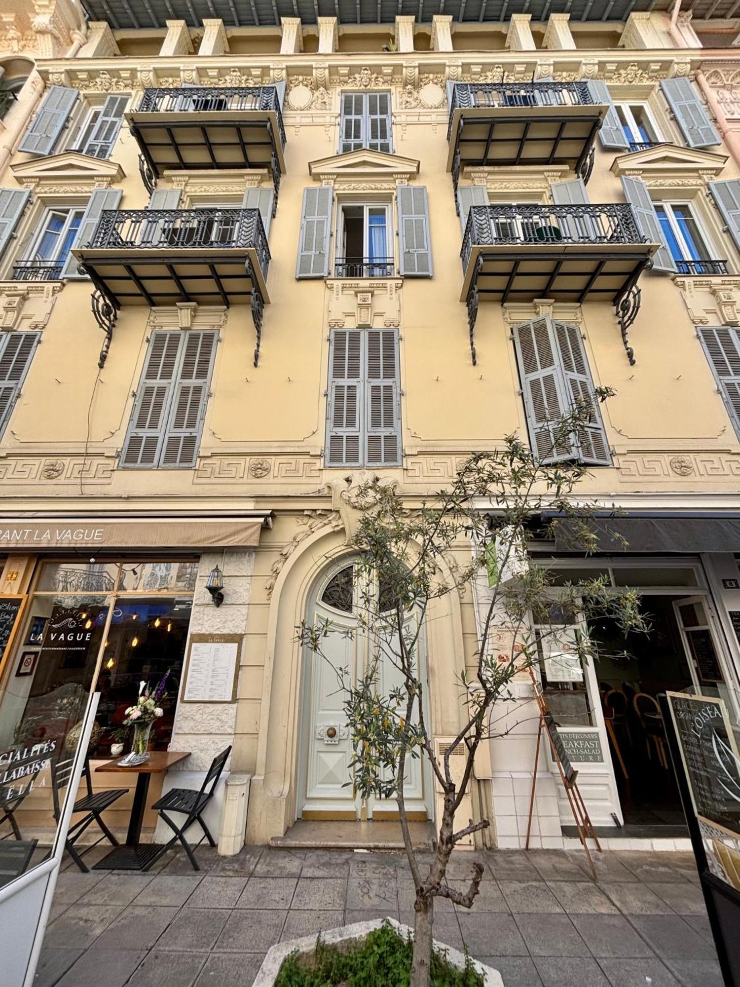 Studio A Louer Au Coeur Du Carre D Or A Nice, Rue Dalpozzo A 150 Metres Des Plages Exterior foto